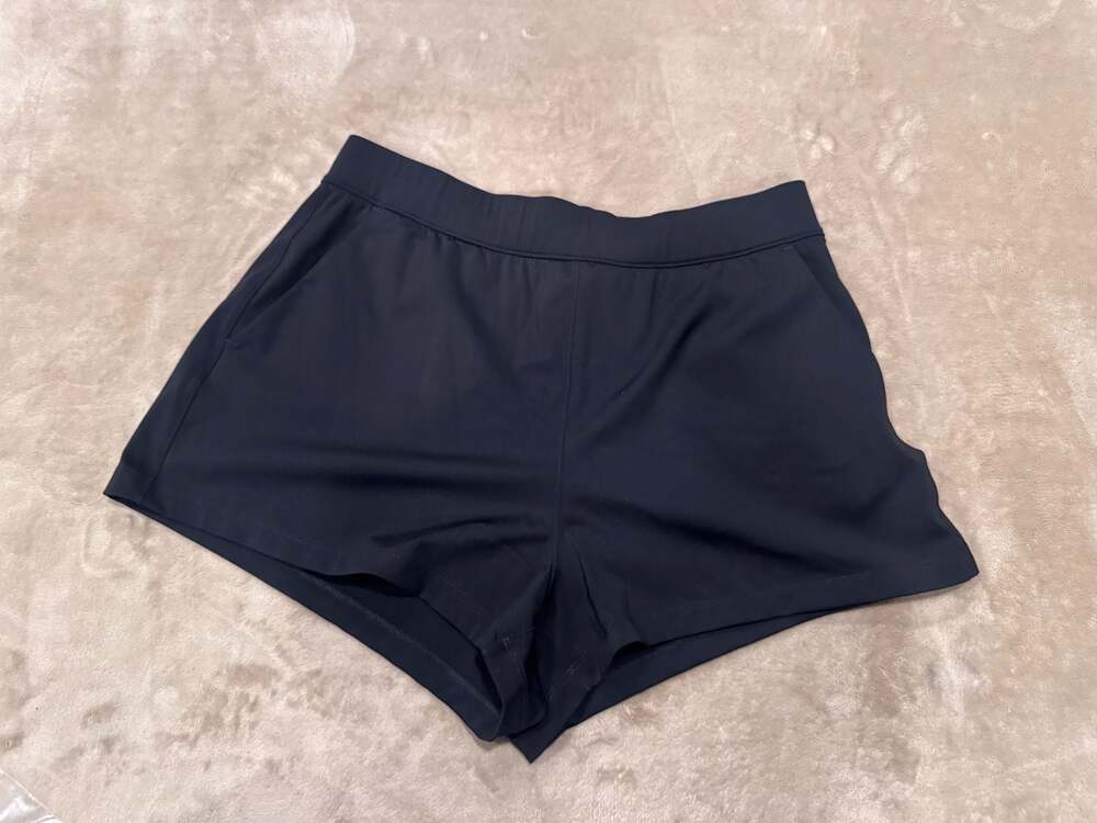 Crz Yoga Women’s Athletic Shorts Black Size Large 12 Workout Running
